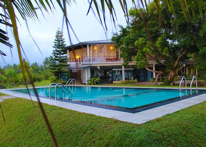 Nico Lagoon Hotel