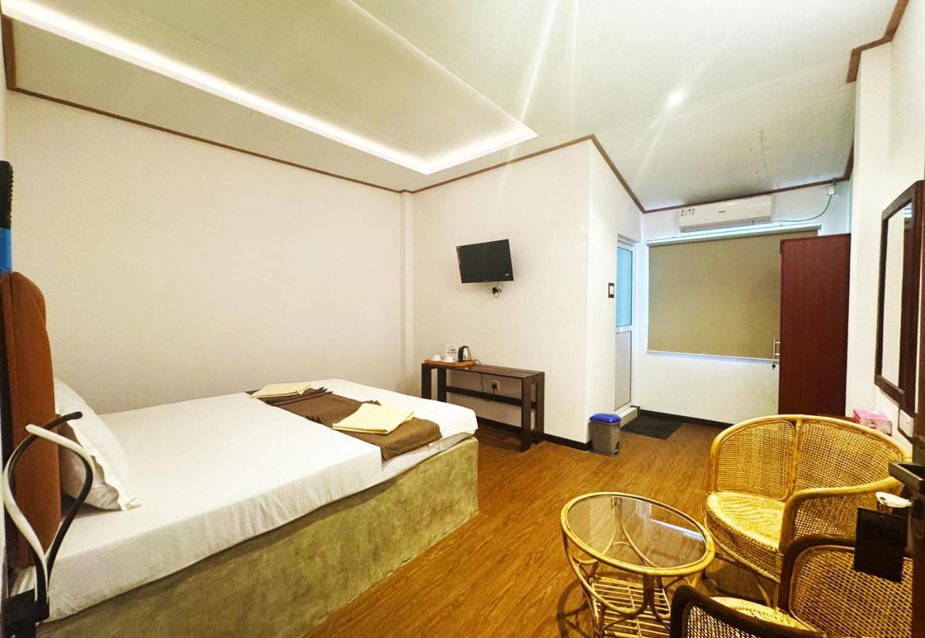 Hotel Nico Lagoon